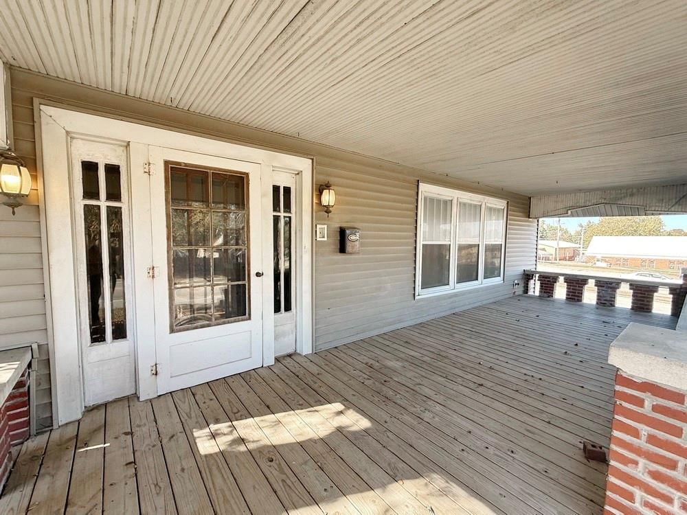 400 S Main Street — photo 7
