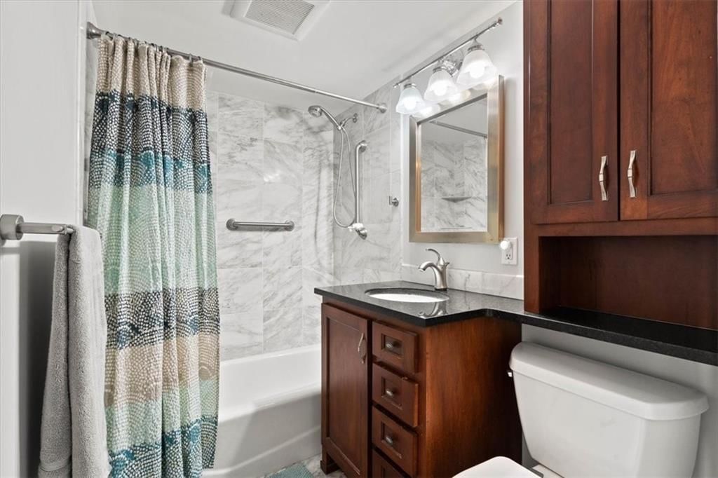 803 W 48th Street — photo 14