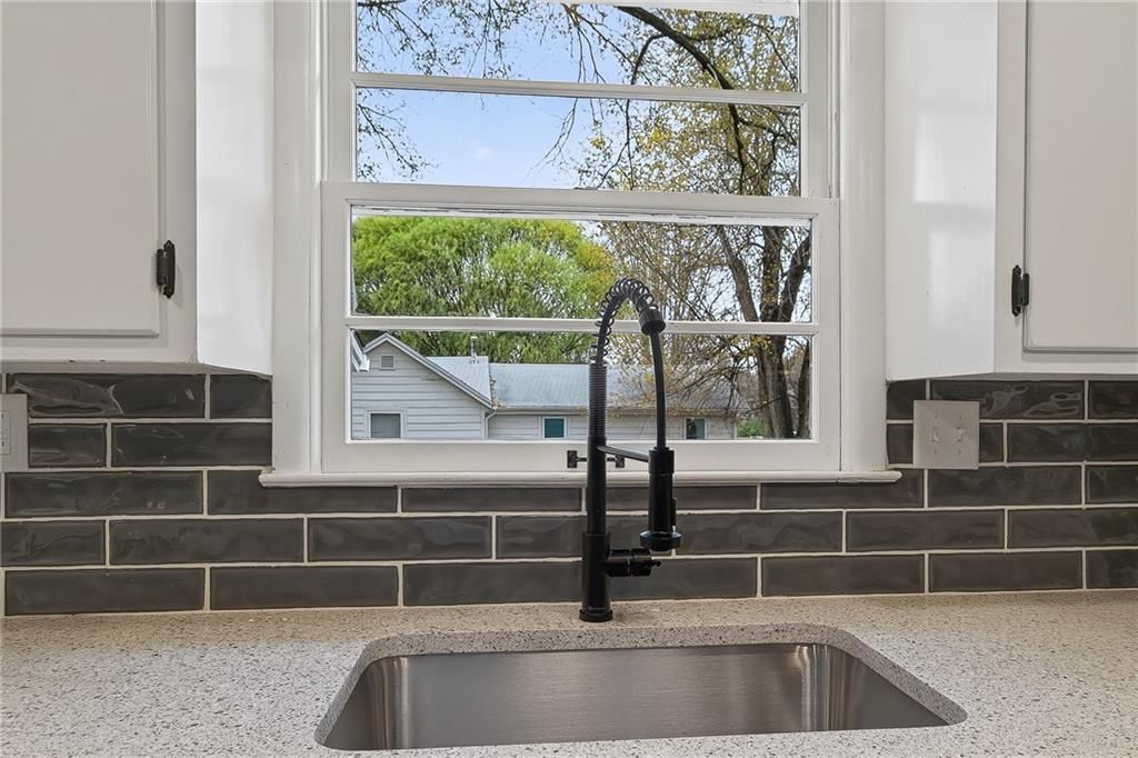 318 N Park Street — photo 14