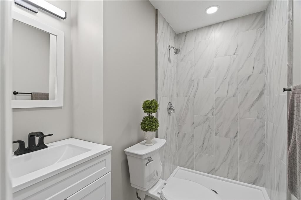 318 N Park Street — photo 20