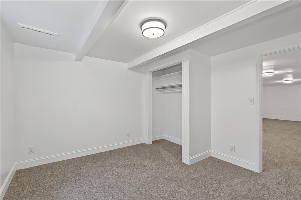 318 N Park Street — photo 33