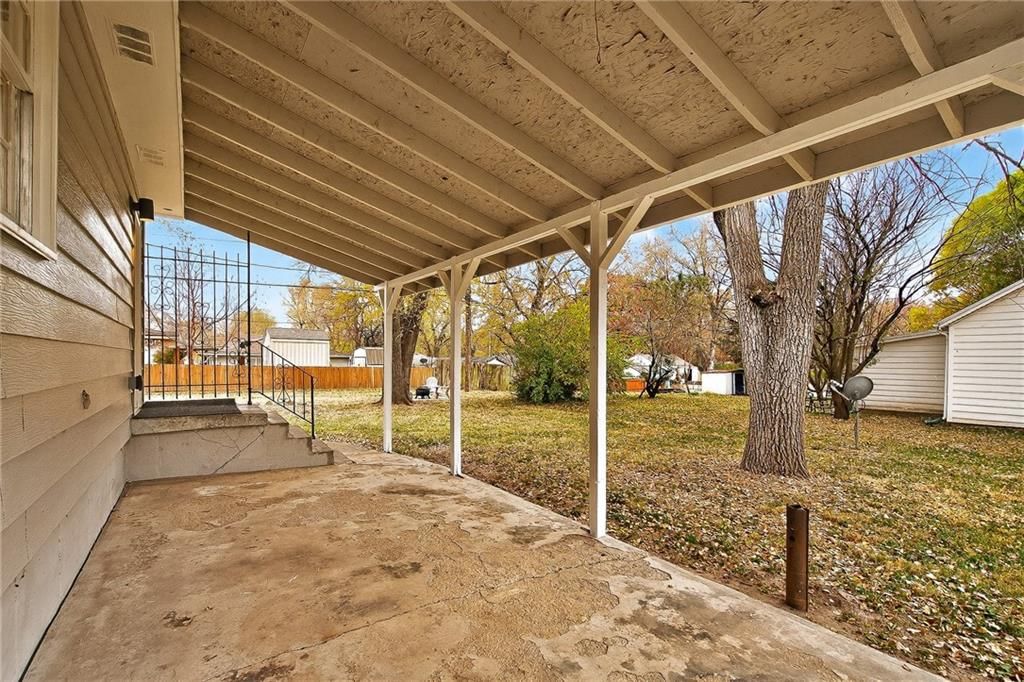 318 N Park Street — photo 34