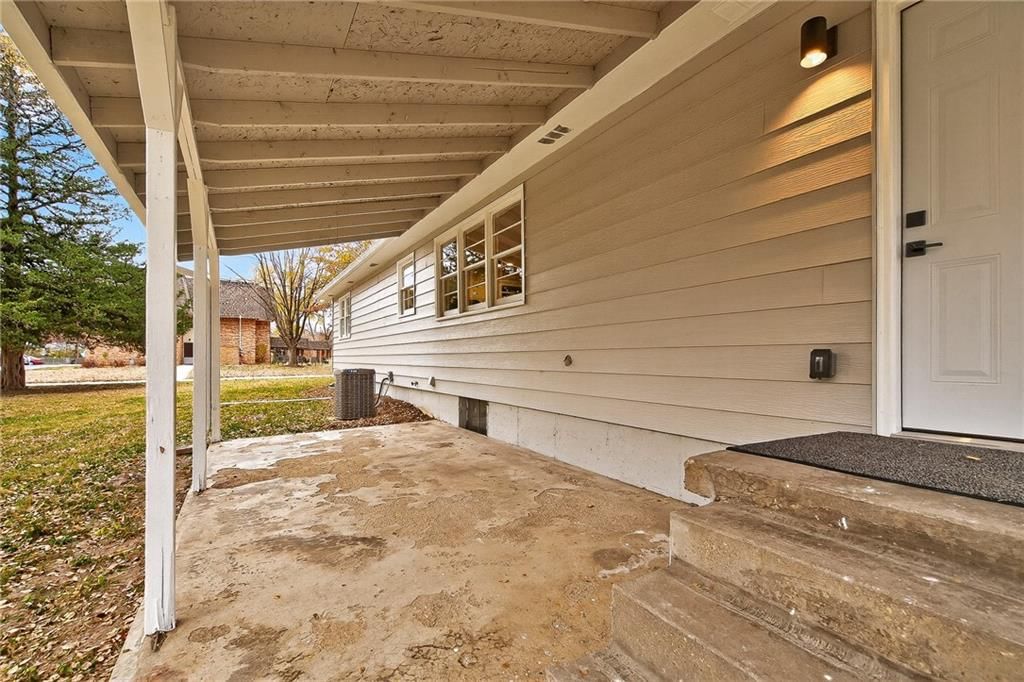 318 N Park Street — photo 35