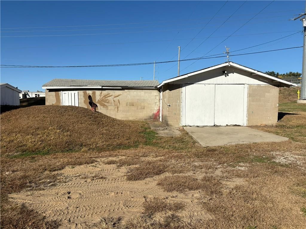 4116 Pickett Road — photo 4