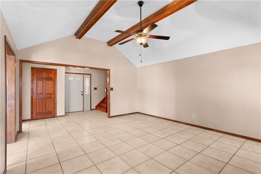 2421 NW Leann Drive — photo 13