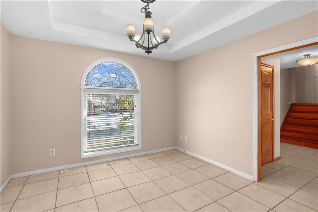 2421 NW Leann Drive — photo 16