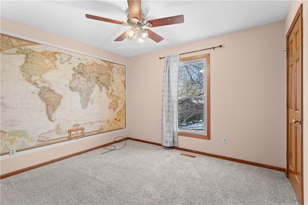 2421 NW Leann Drive — photo 22