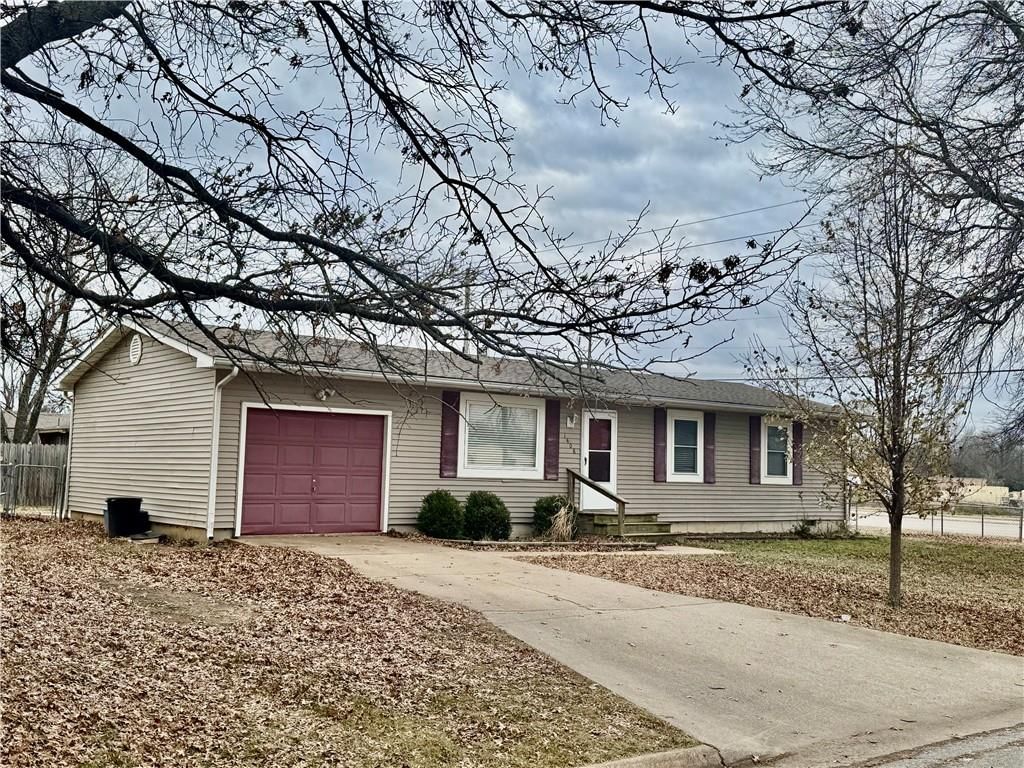 1408 Richard Avenue — photo 21