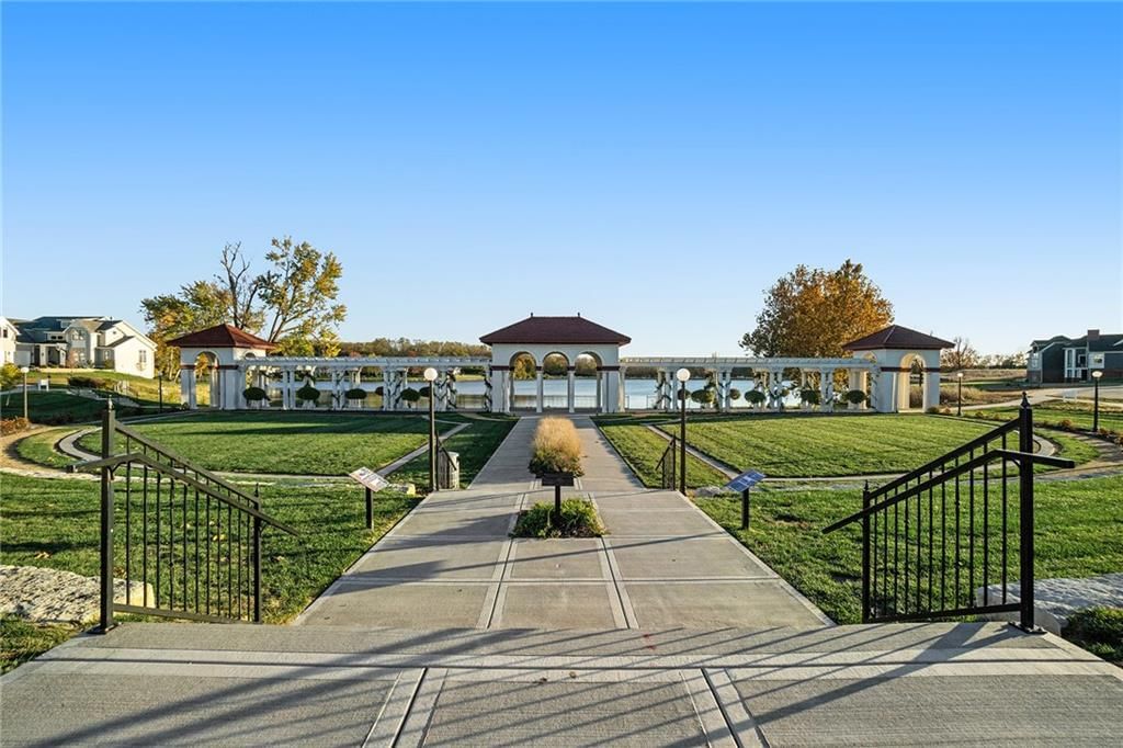 3238 SW Pergola Park Drive — photo 40