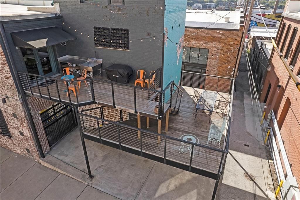 1600 Locust Street — photo 2