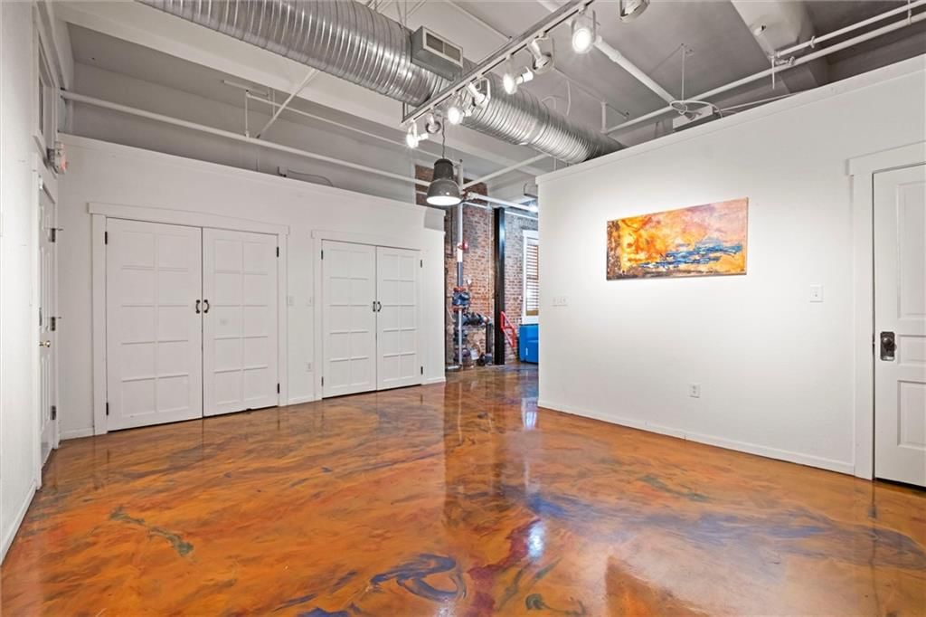 1600 Locust Street — photo 12