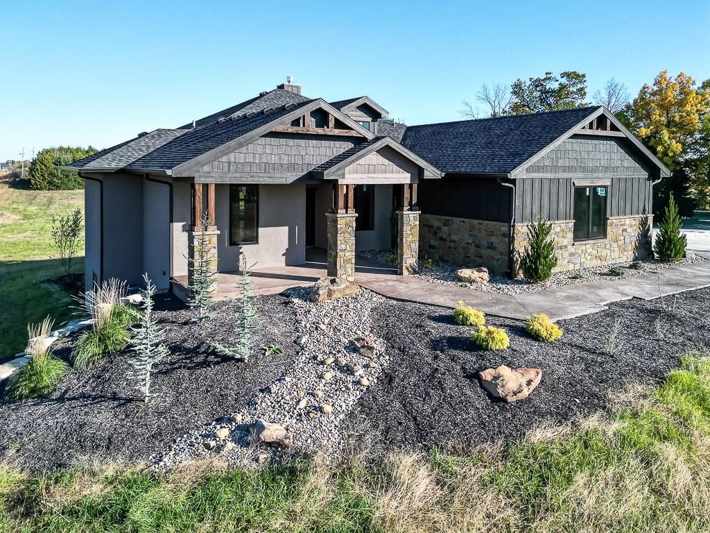 20840 Golden Road — photo 39