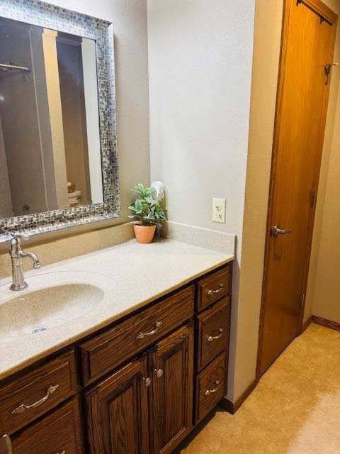 200 W Lexington Street — photo 13