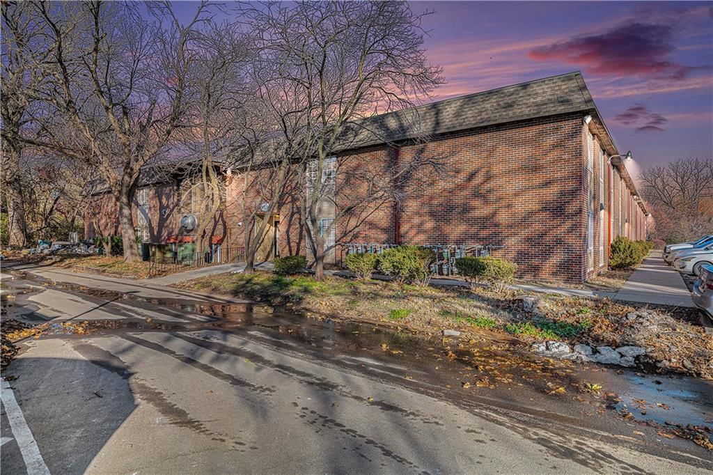 6016 Leavenworth Road — photo 4