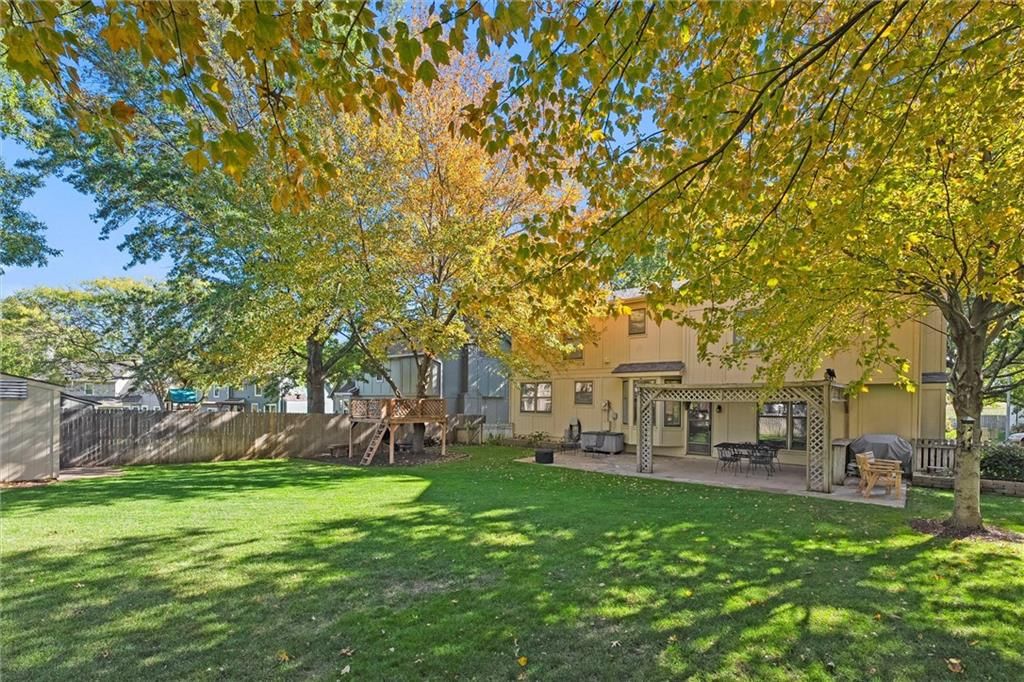 11716 S Penrose Street — photo 33