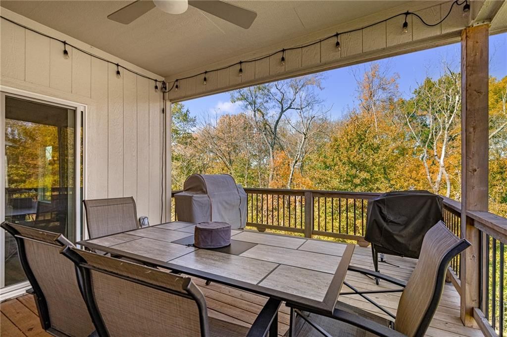 804 NW Hickory Ridge Drive — photo 12