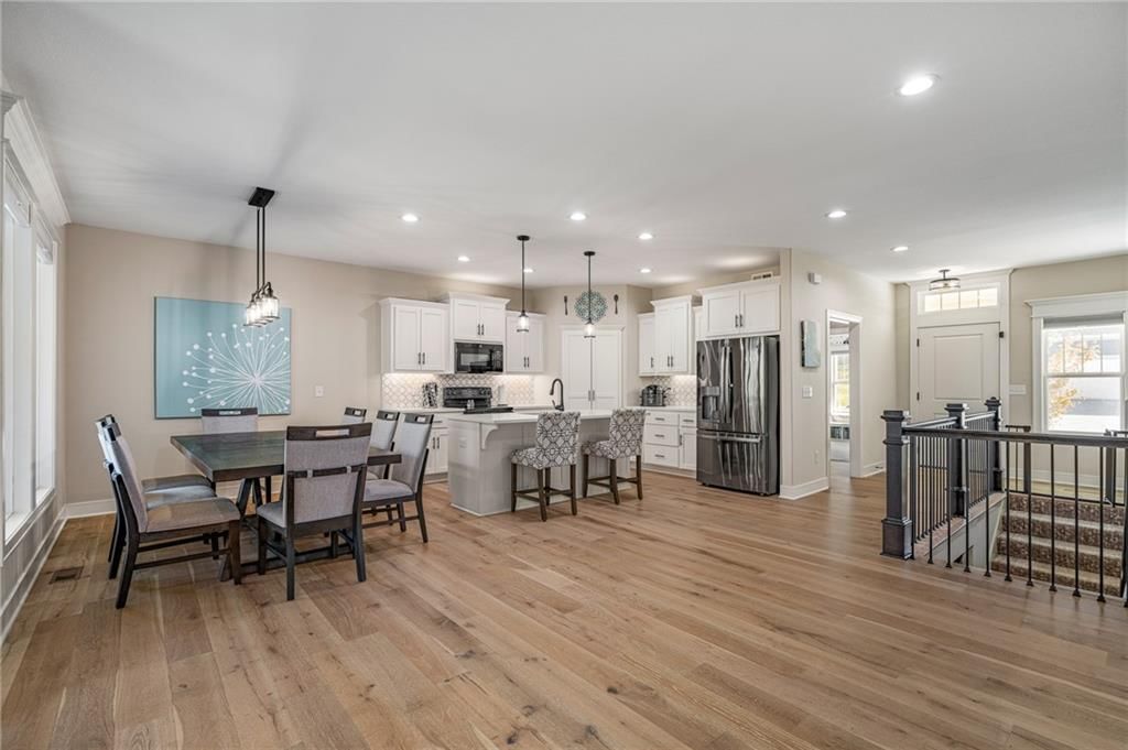 804 NW Hickory Ridge Drive — photo 13