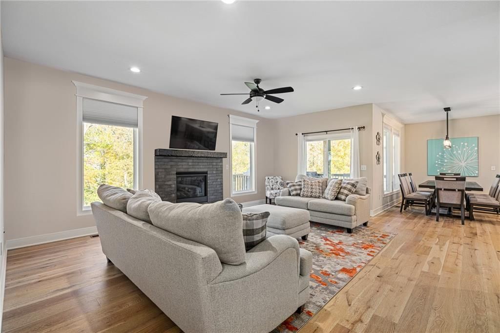 804 NW Hickory Ridge Drive — photo 15