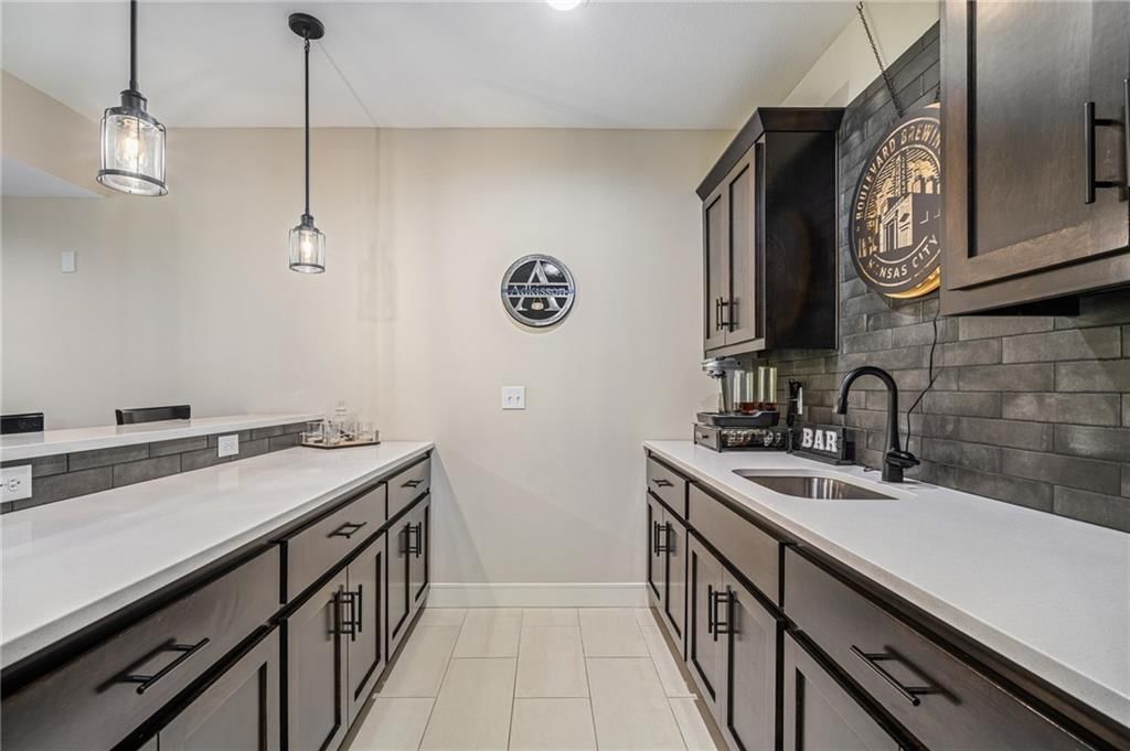 804 NW Hickory Ridge Drive — photo 30