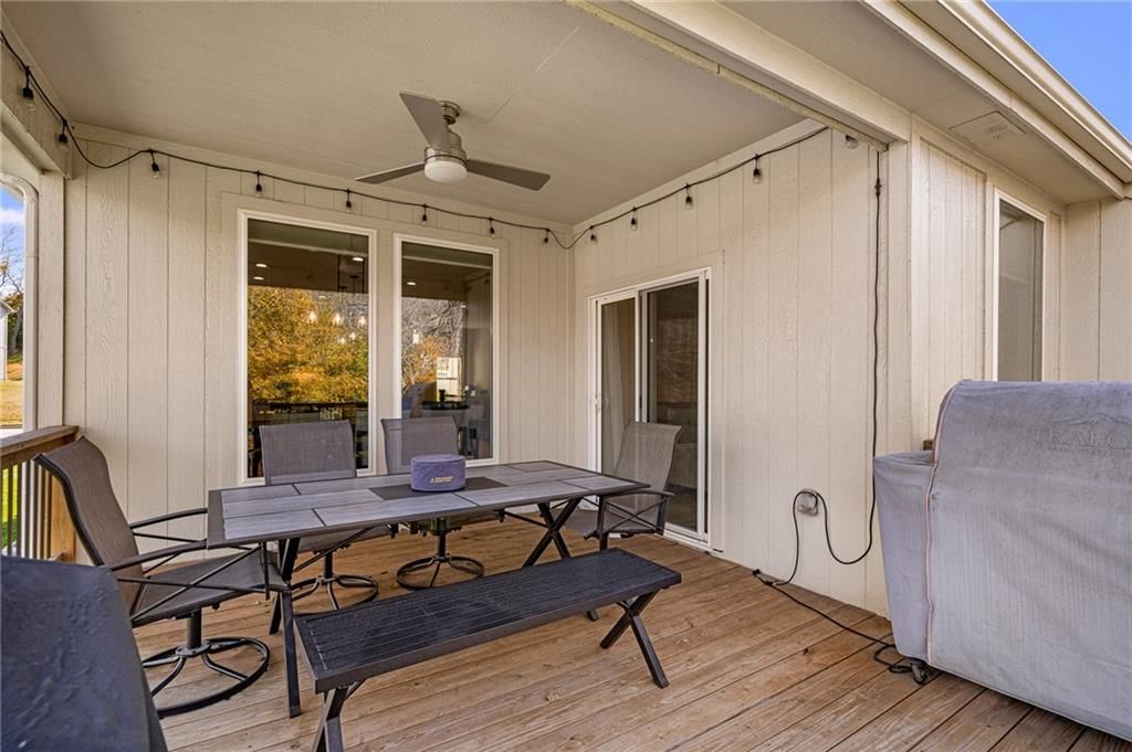 804 NW Hickory Ridge Drive — photo 39