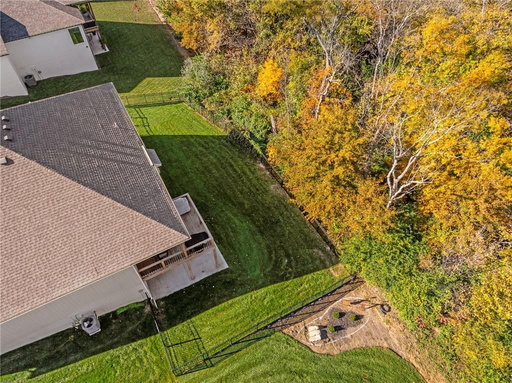 804 NW Hickory Ridge Drive — photo 42