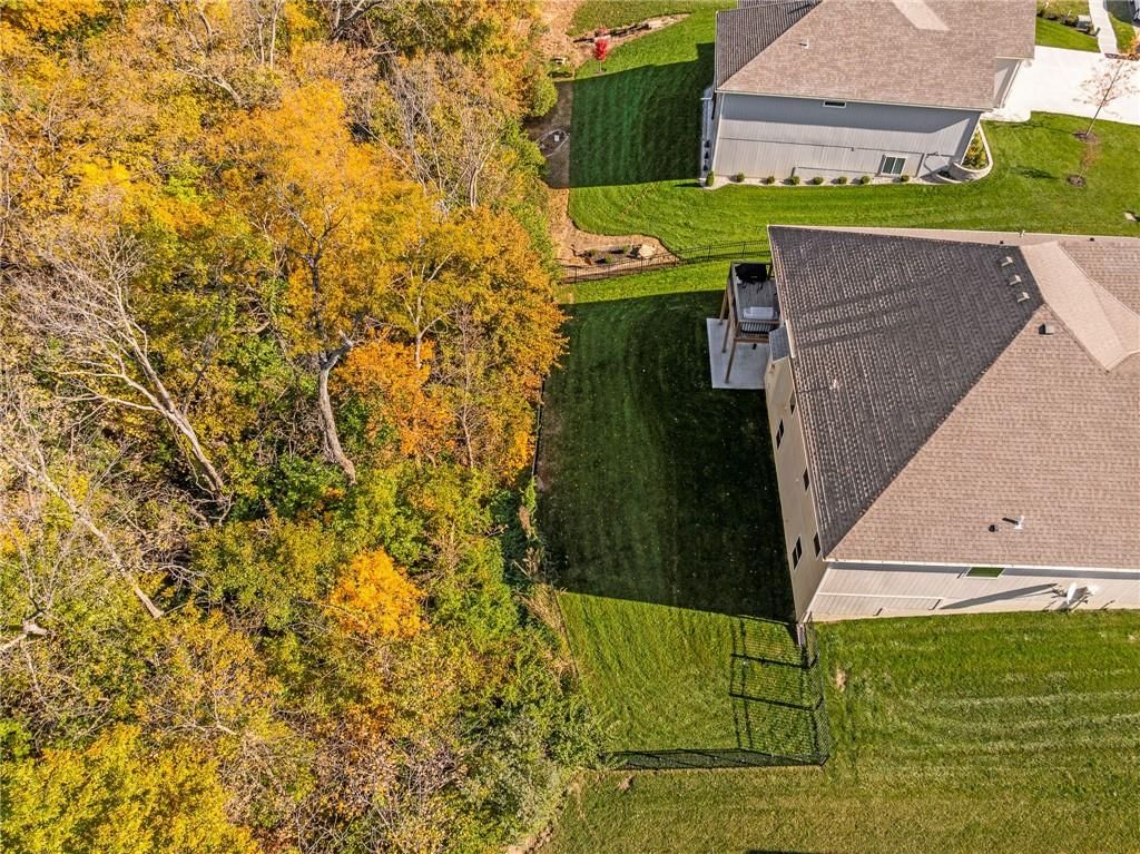 804 NW Hickory Ridge Drive — photo 43