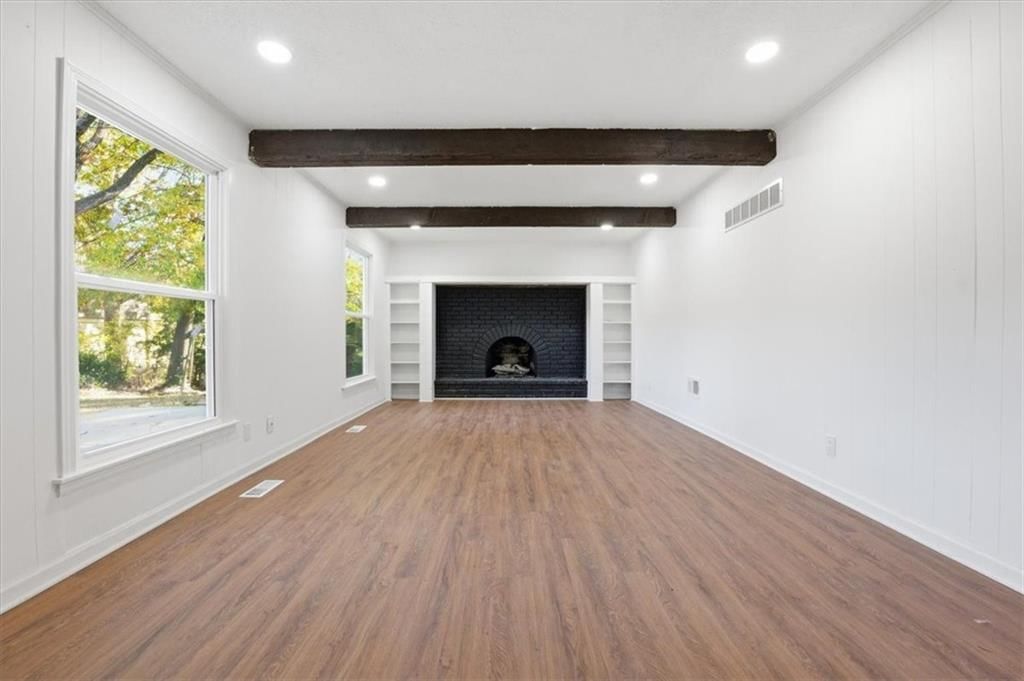 10051 MELROSE Drive — photo 14