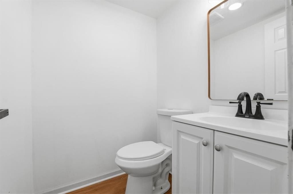 10051 MELROSE Drive — photo 16