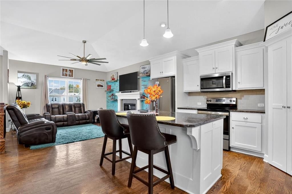 1402 NE 182nd Street — photo 9