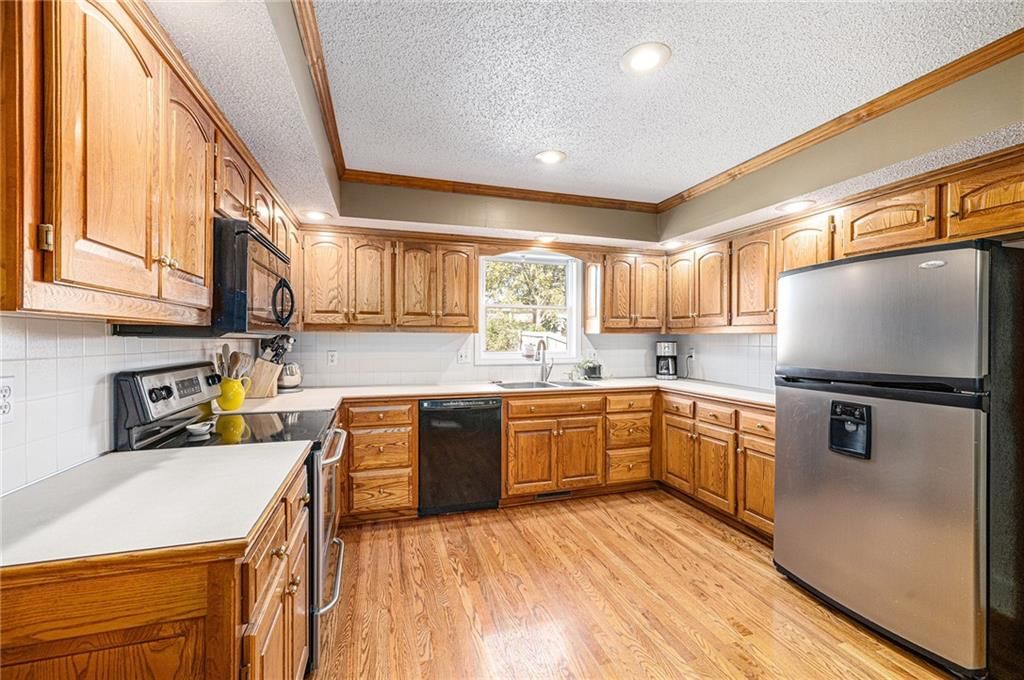 3542 NE Rock Creek Drive — photo 5