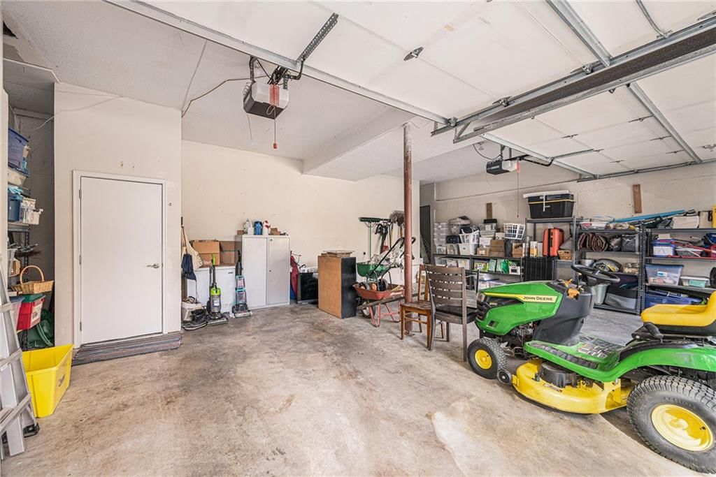 3542 NE Rock Creek Drive — photo 19