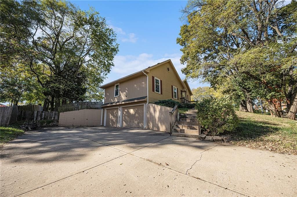 3542 NE Rock Creek Drive — photo 20