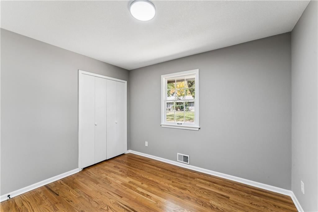 6605 N Agnes Avenue — photo 22