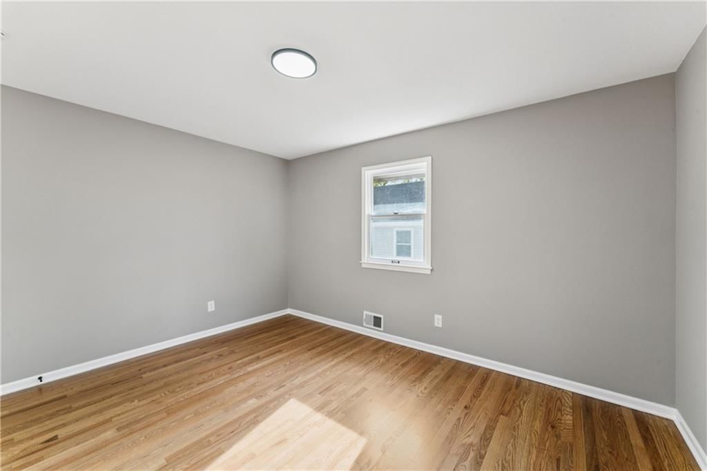 6605 N Agnes Avenue — photo 25