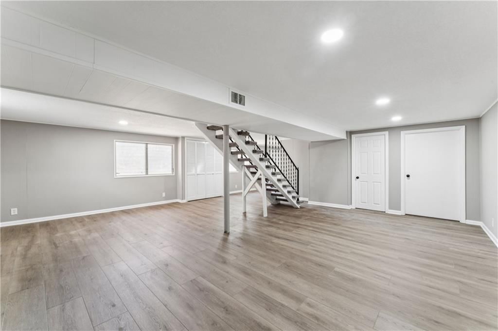 6605 N Agnes Avenue — photo 30