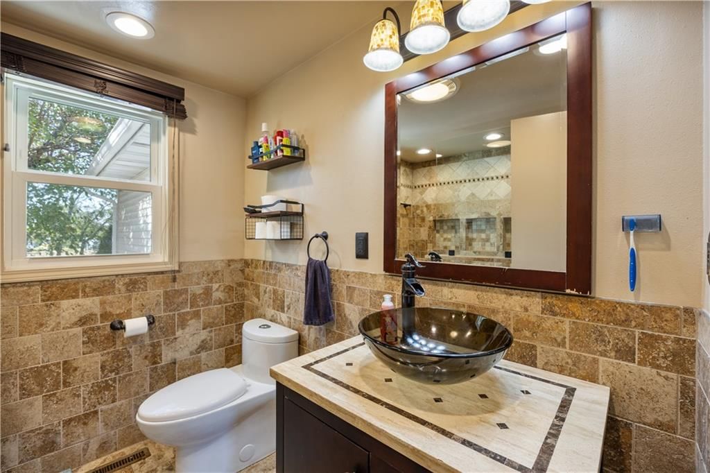 912 S Margrave Street — photo 20