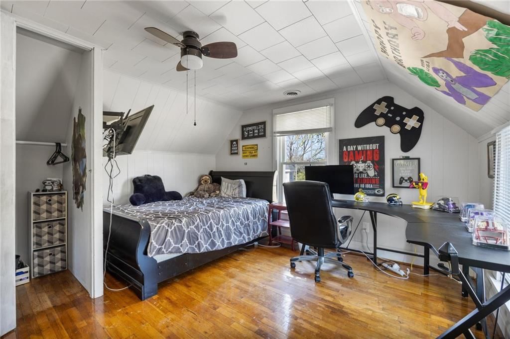 912 S Margrave Street — photo 23