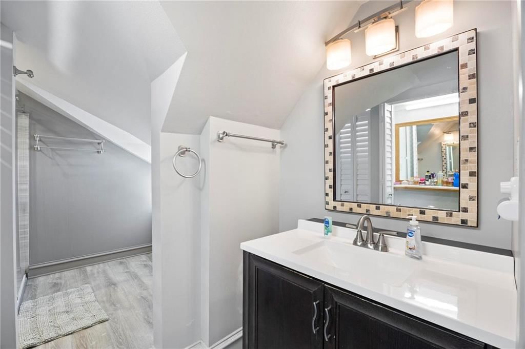 912 S Margrave Street — photo 24