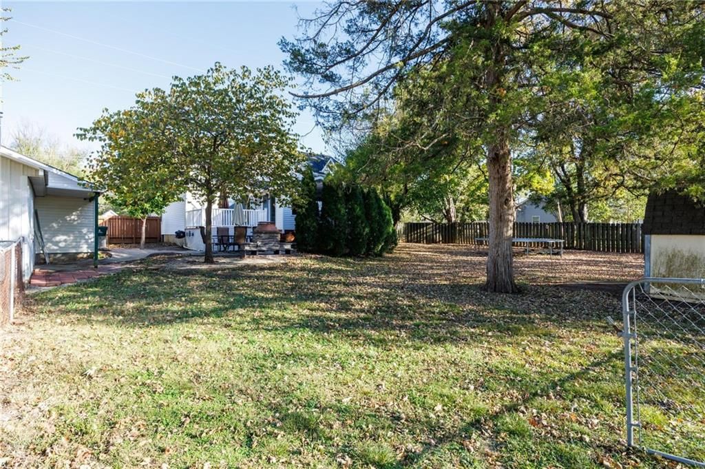 912 S Margrave Street — photo 41
