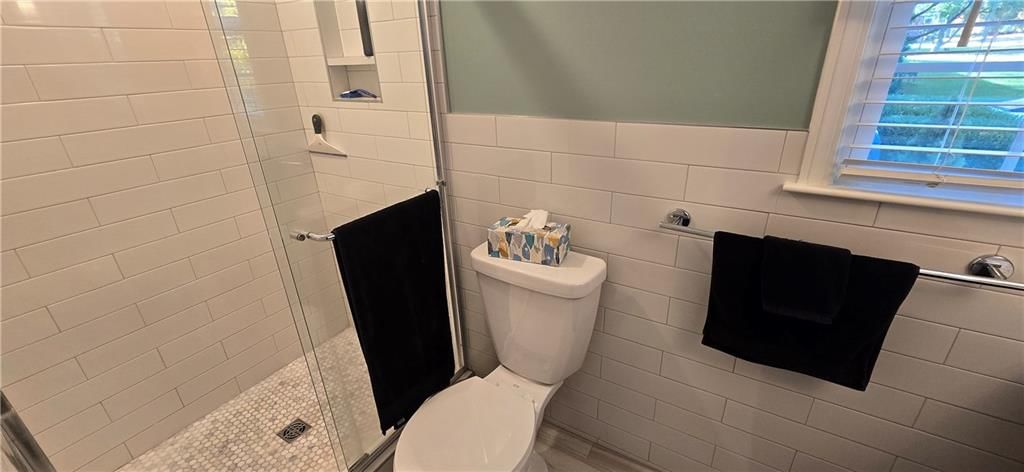 2405 W 104th Terrace — photo 12