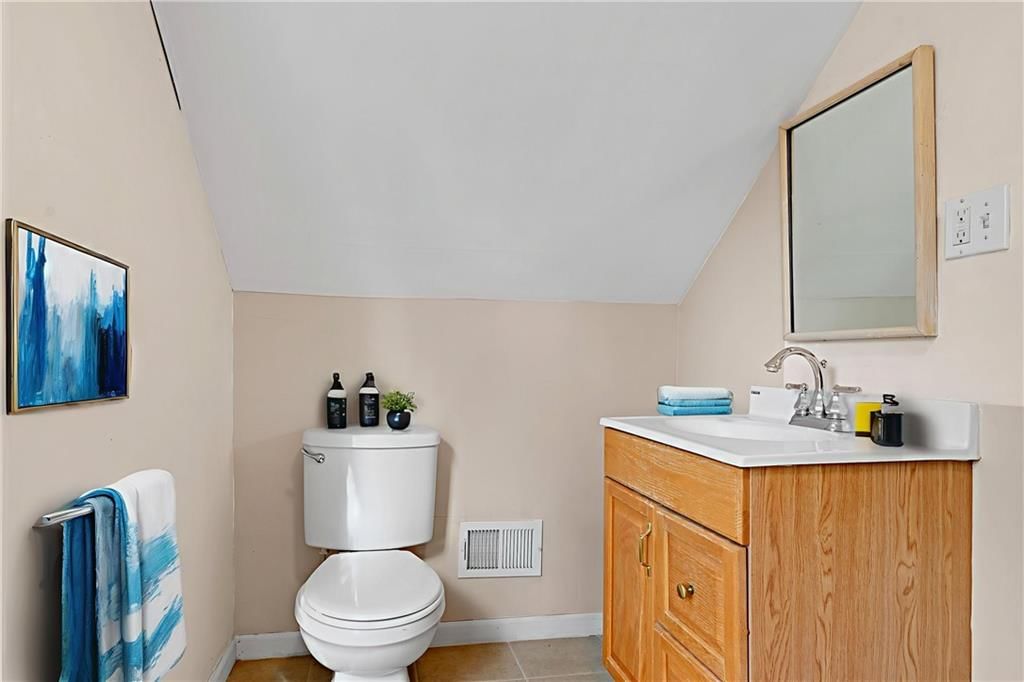 7326 Tracy Avenue — photo 20