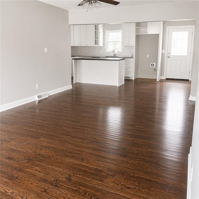 8220 Freeman Avenue — photo 6