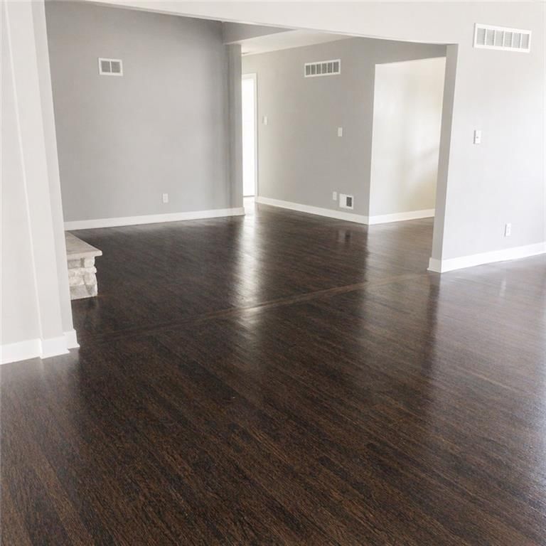 8220 Freeman Avenue — photo 10