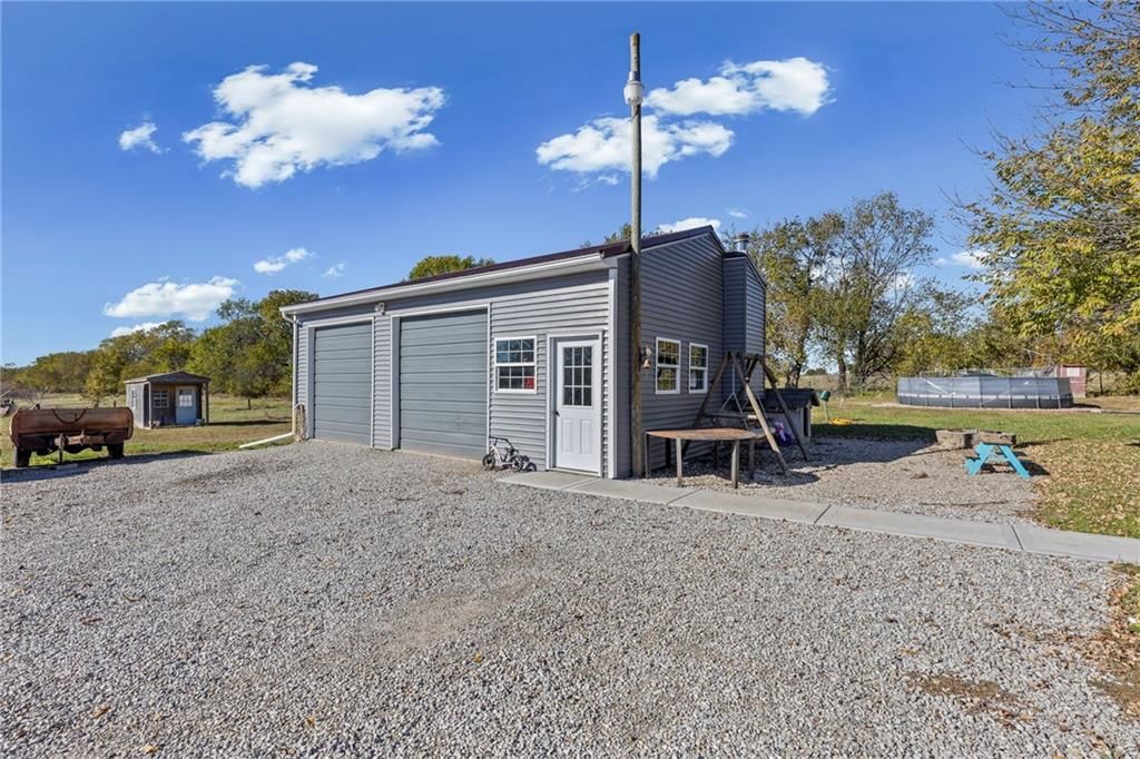 38740 Hedge Lane — photo 37