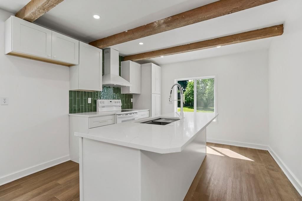 11406 E 49th Street — photo 9
