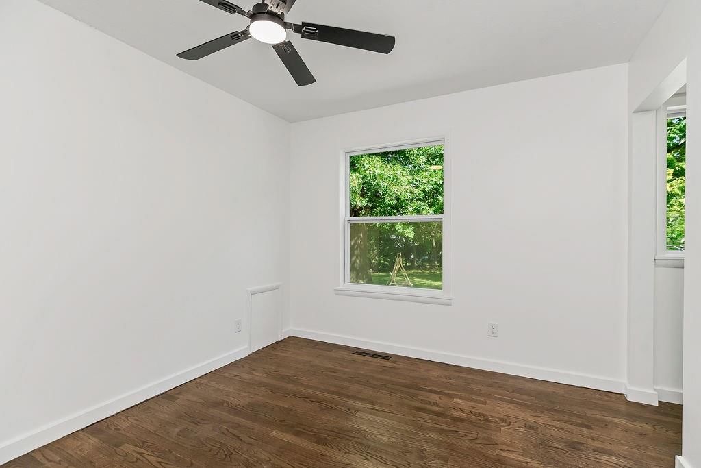 11406 E 49th Street — photo 26