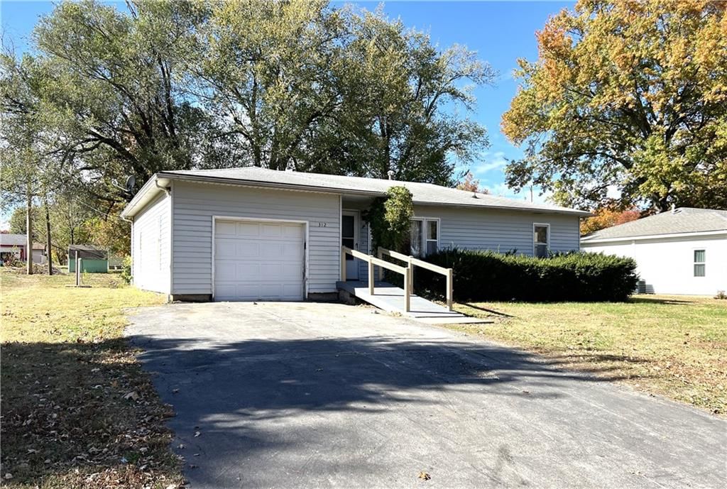 312 S Leona Street, Concordia, MO