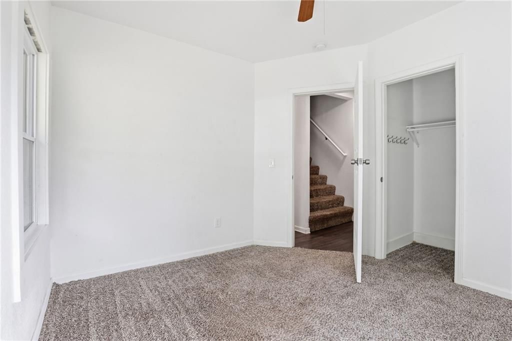 1894 Glendale Avenue — photo 12