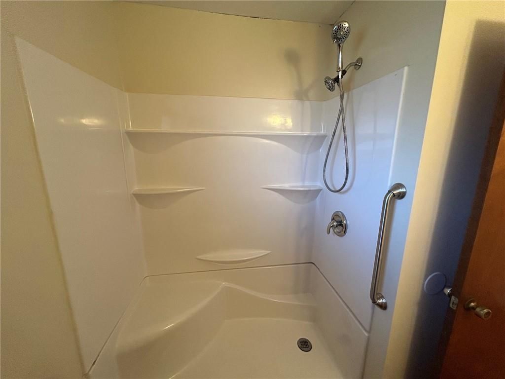 412 N Prewitt Street — photo 12