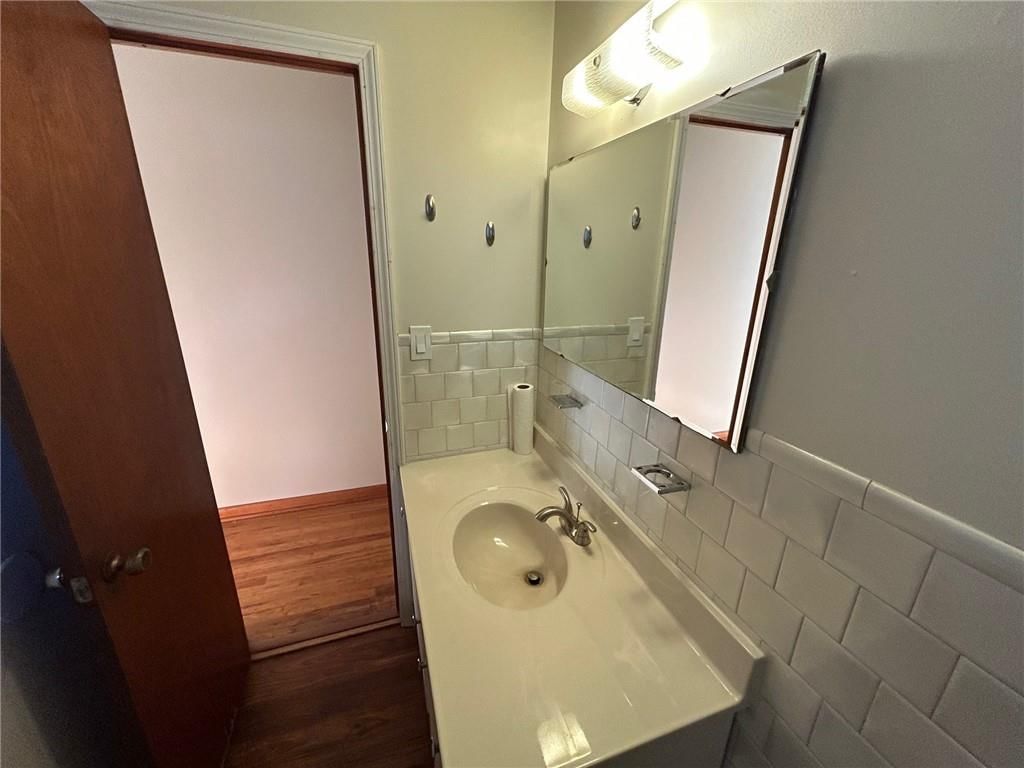 412 N Prewitt Street — photo 13